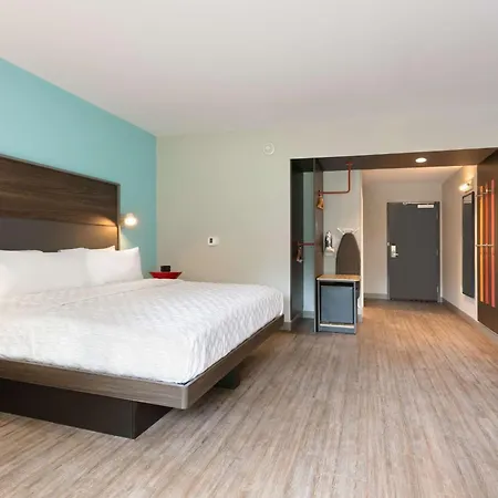 Hotel Tru By Hilton Easton